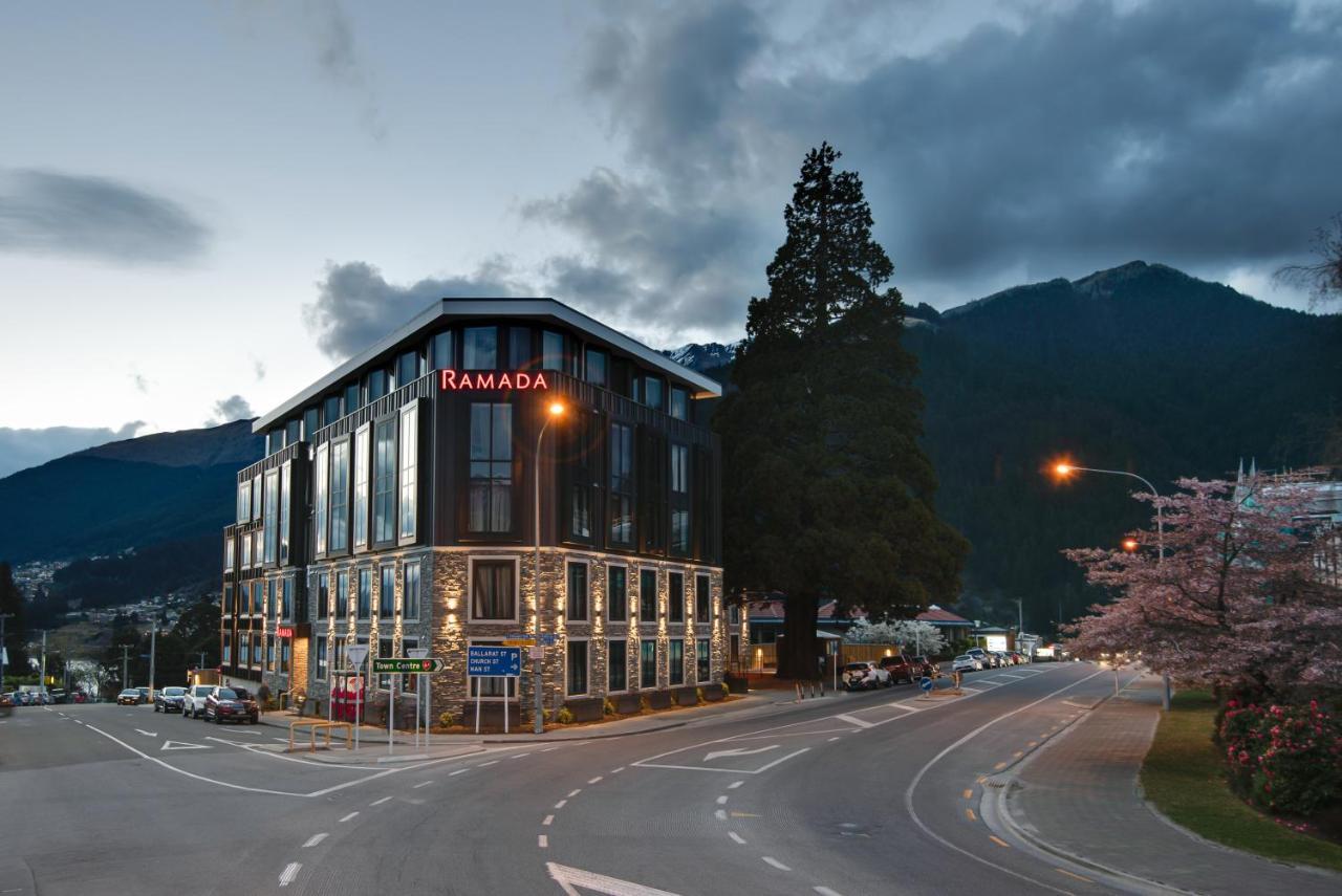 Ramada By Wyndham Queenstown Central Exteriör bild