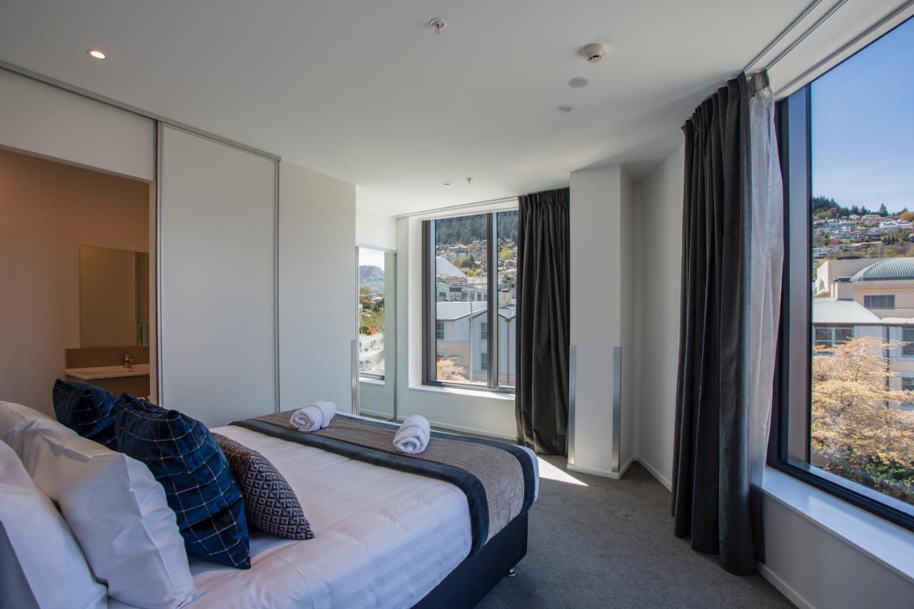 Ramada By Wyndham Queenstown Central Exteriör bild