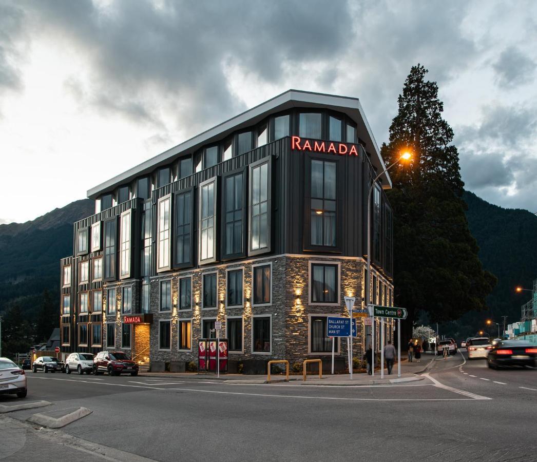Ramada By Wyndham Queenstown Central Exteriör bild