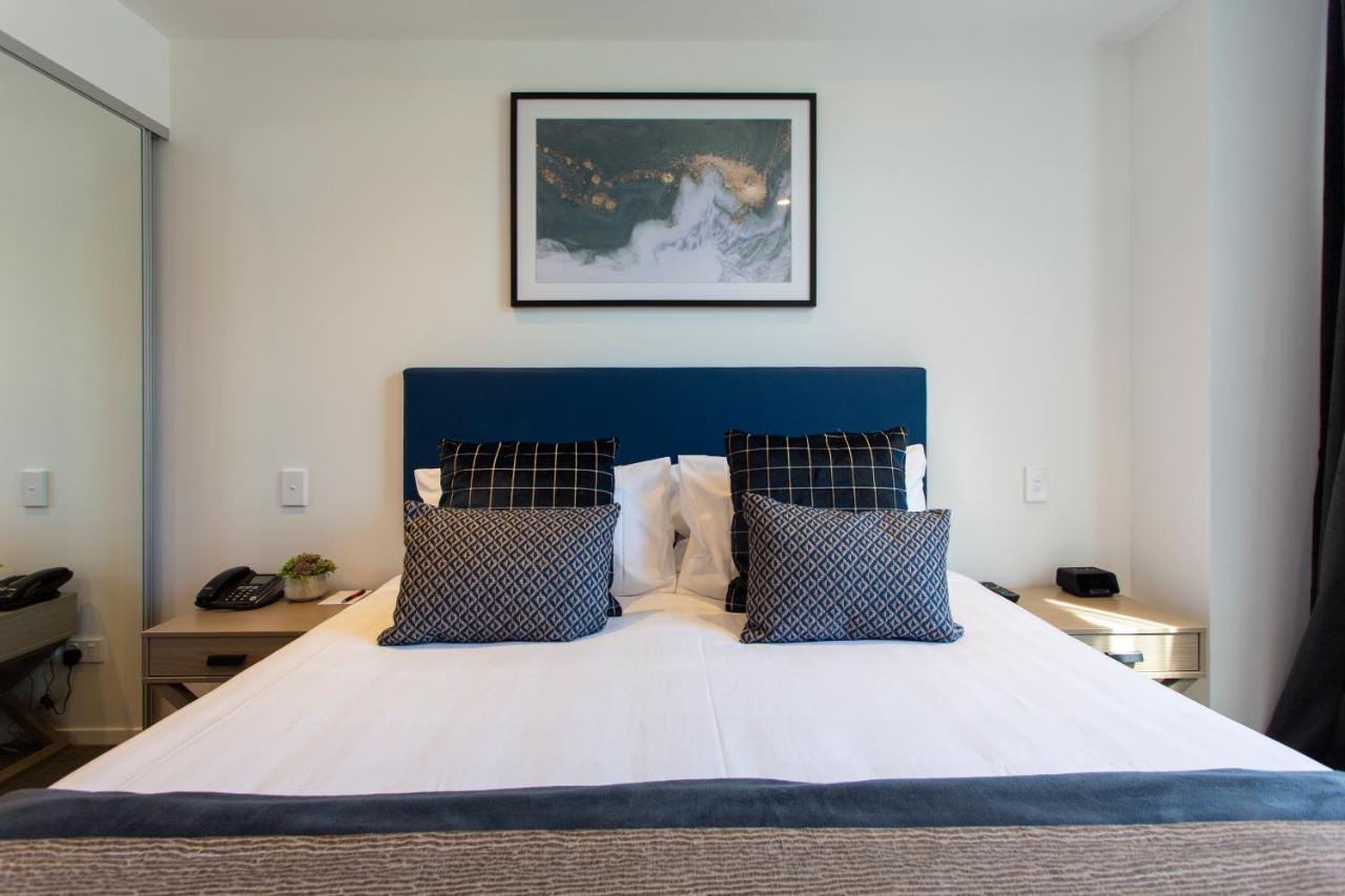 Ramada By Wyndham Queenstown Central Exteriör bild