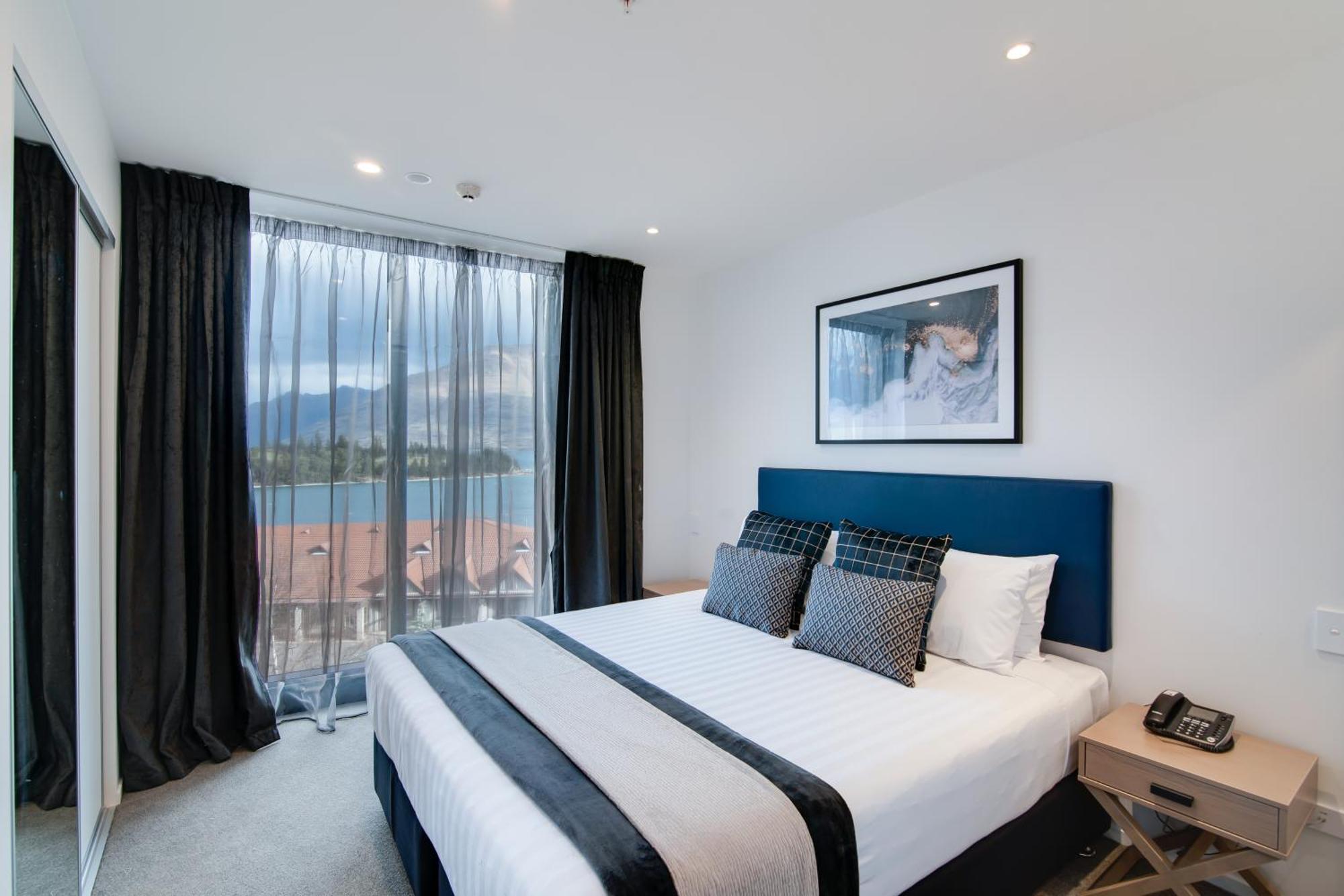 Ramada By Wyndham Queenstown Central Exteriör bild